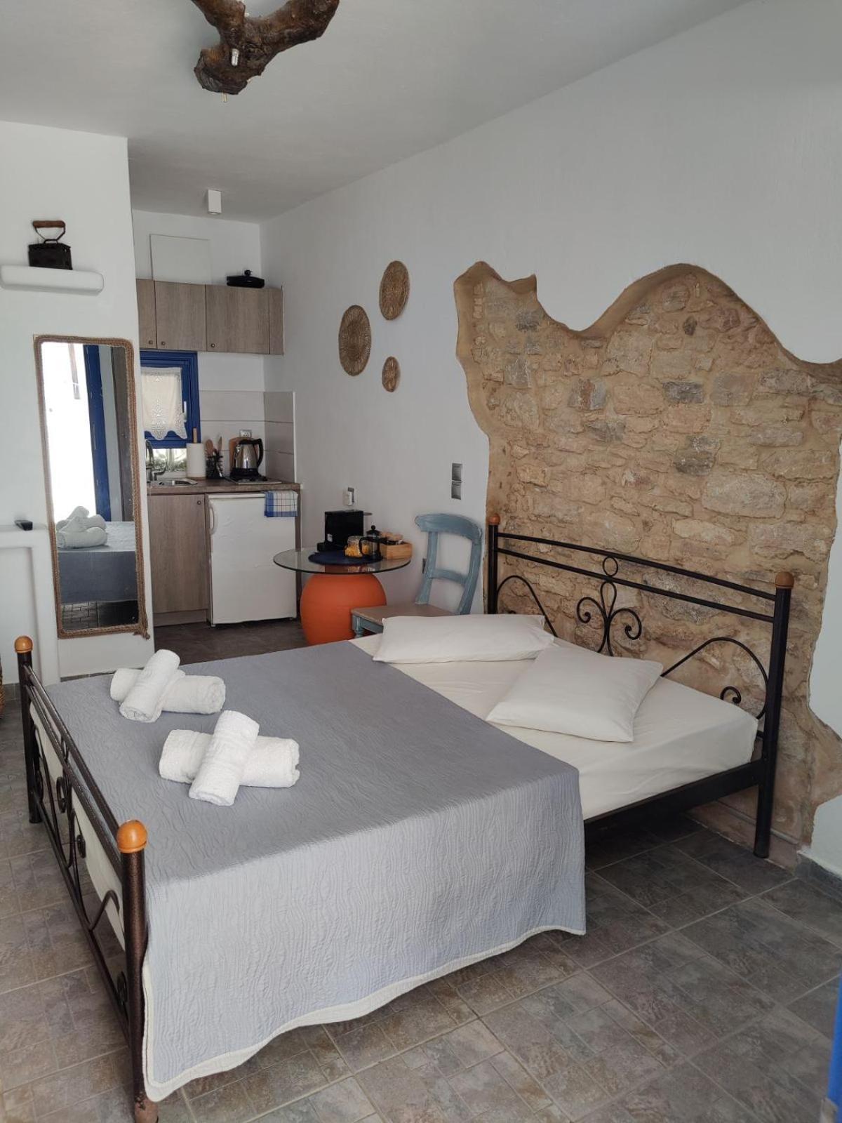 Margarita'S Rooms Folégandros Zewnętrze zdjęcie
